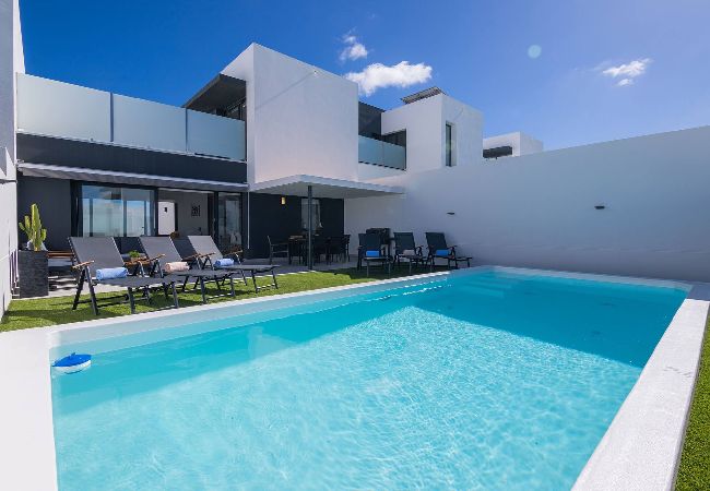 Villa in La Oliva - Casilla de Costa